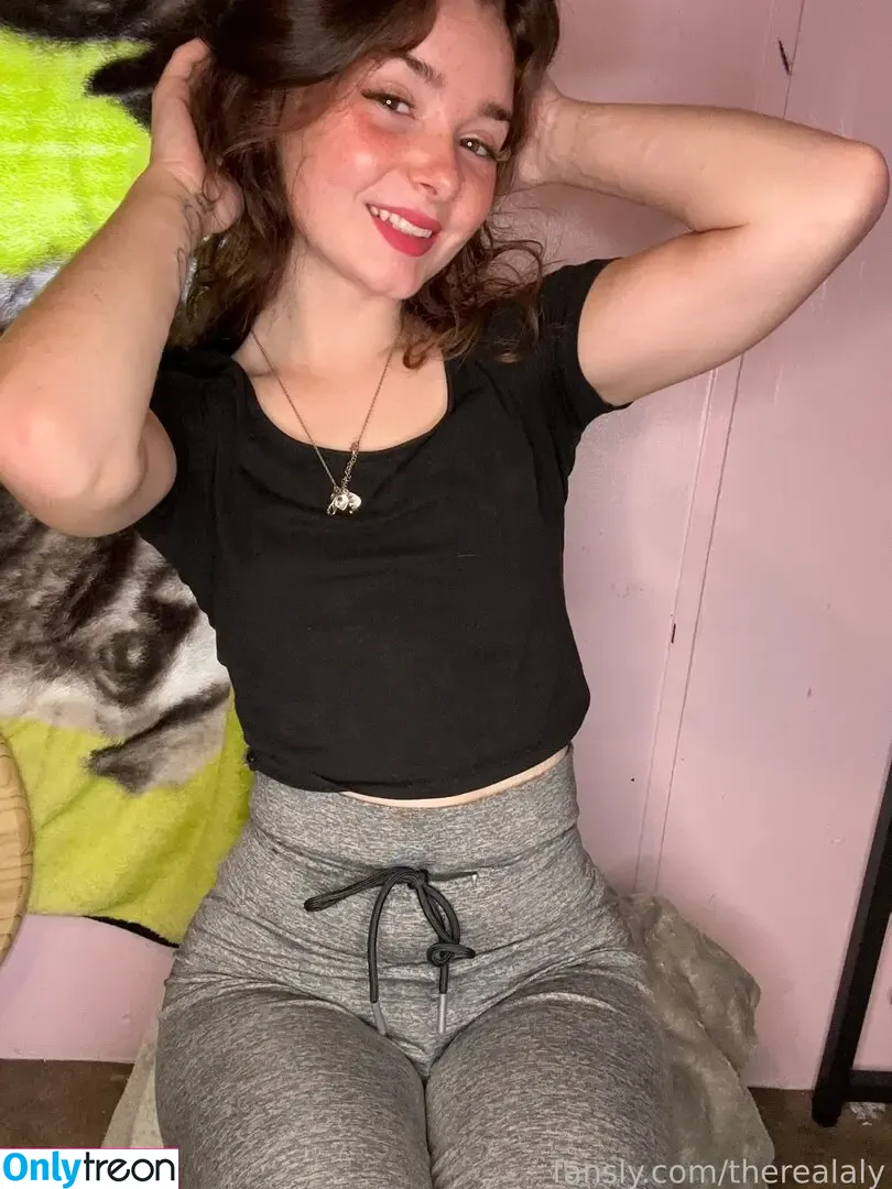 Therealaly nude photo #0661 (TheBestCouple / lilcurlyfry)