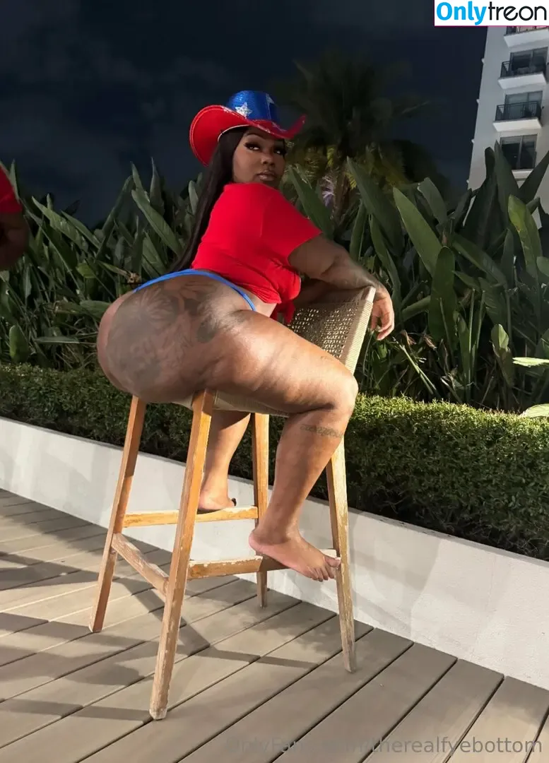 therealfyebottom nude photo #0139 (_jaythickass_____ / onlyfyebottom)