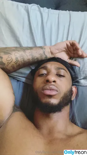 therealgeesuavee / therealgees / therealgeesuave nude photo #0005