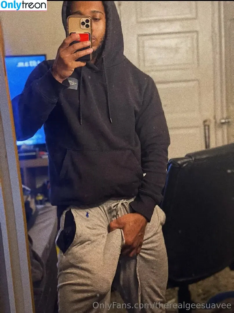 therealgeesuavee голая photo #0012 (therealgees / therealgeesuave)