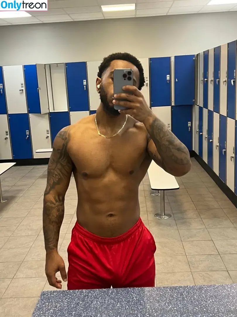 therealgeesuavee nude photo #0015 (therealgees / therealgeesuave)
