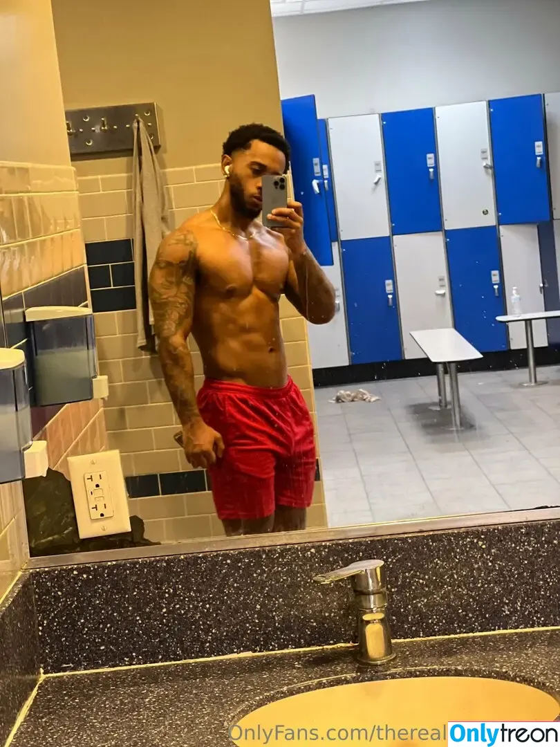 therealgeesuavee nude photo #0021 (therealgees / therealgeesuave)