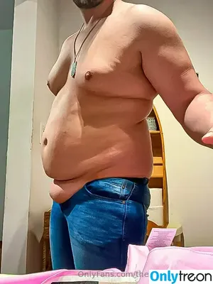 therealhidetheabs / fatness_trainer nude photo #0042