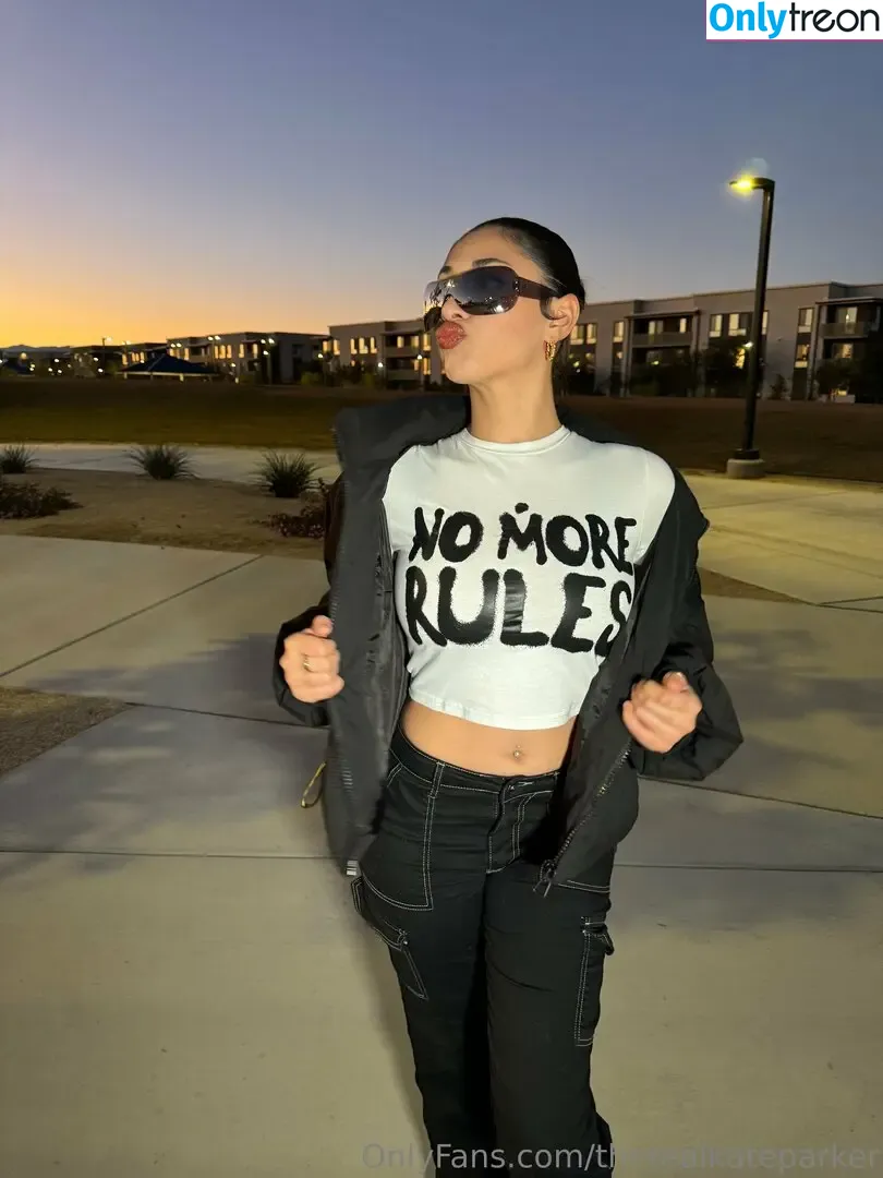 therealkateparker голая photo #0074 (officialkateparker / thekateparker)