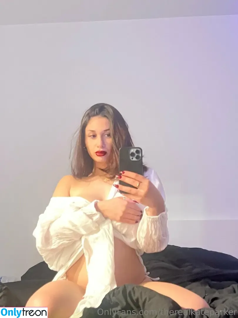 therealkateparker nude photo #0110 (officialkateparker / thekateparker)