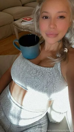 therealkyliepage / kyliepageofficial nude photo #0095