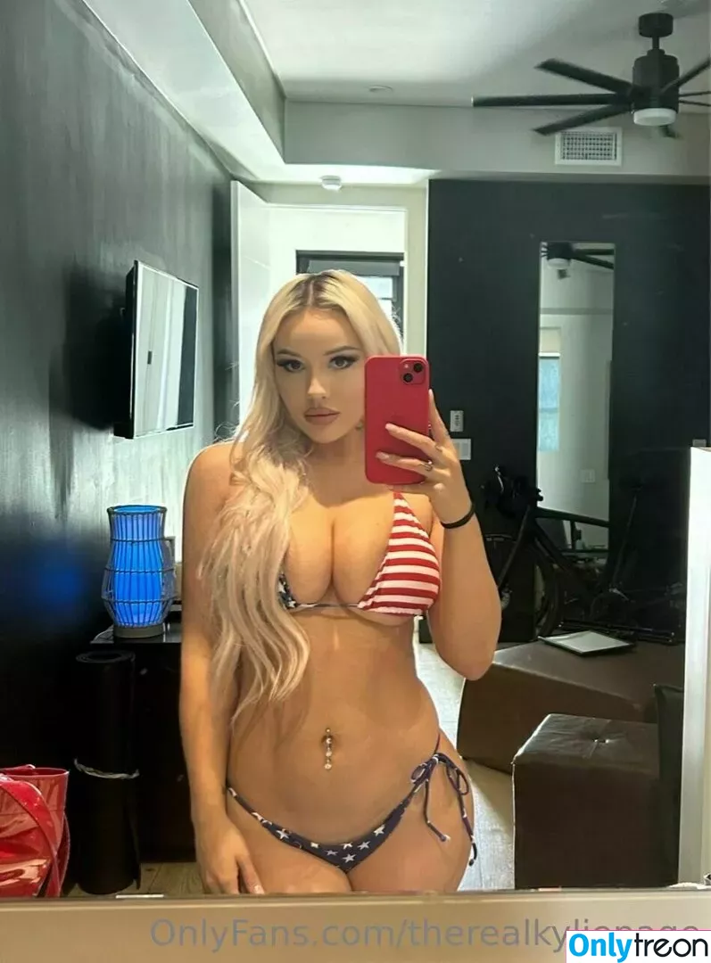 therealkyliepage nude photo #0286 (kyliepageofficial)