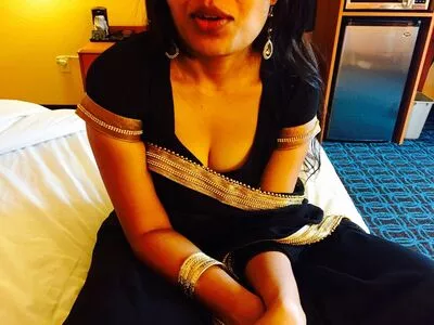 therealpankhurikunaal / pankhuri kunaal nude photo #0075