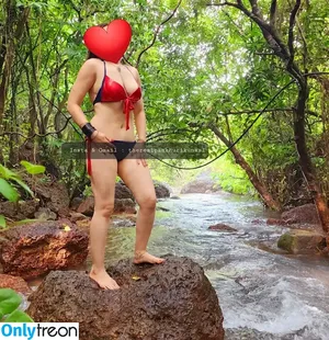 therealpankhurikunaal / pankhuri kunaal nude photo #0095