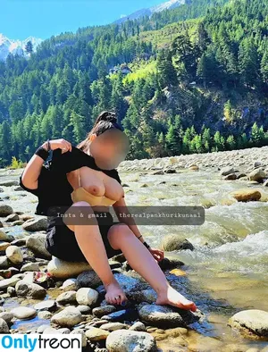 therealpankhurikunaal / pankhuri kunaal nude photo #0187