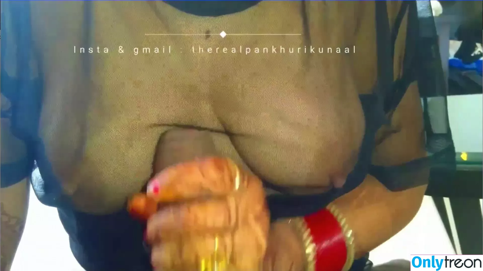 therealpankhurikunaal nude photo #0040 (pankhuri kunaal)