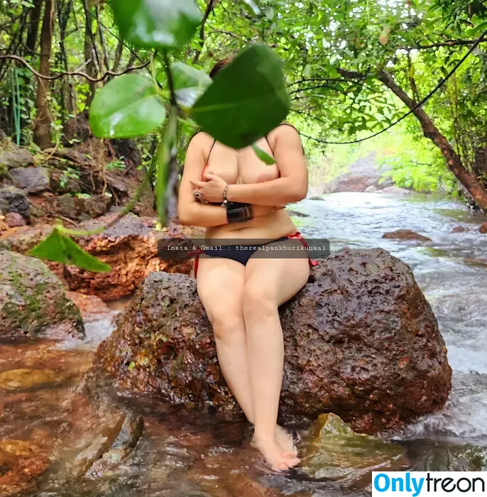 therealpankhurikunaal nude photo #0111 (pankhuri kunaal)