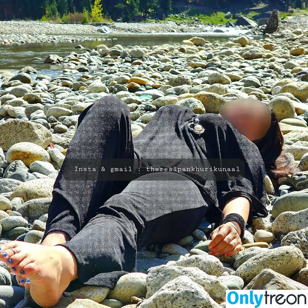 therealpankhurikunaal nude photo #0184 (pankhuri kunaal)