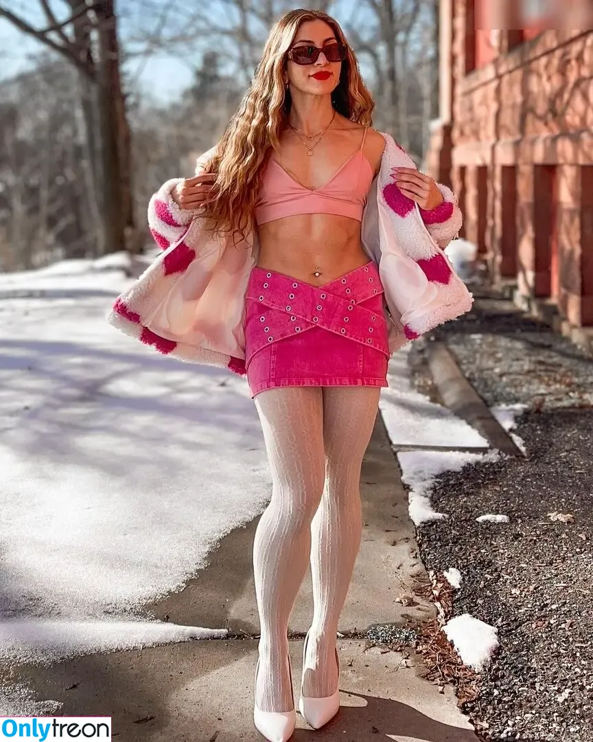 therealprincessofpersia nude photo #0039 (therealprincessofpersia)