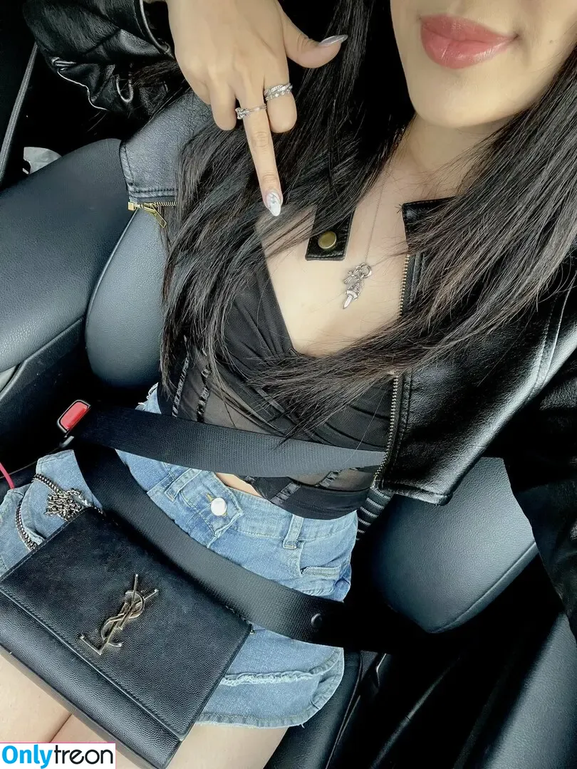 Theresa Nguyen nude photo #0027 (theresawinnn)