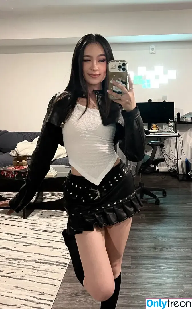 Theresa Nguyen nude photo #0046 (theresawinnn)