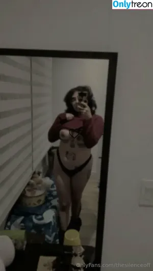  nude photo #0007