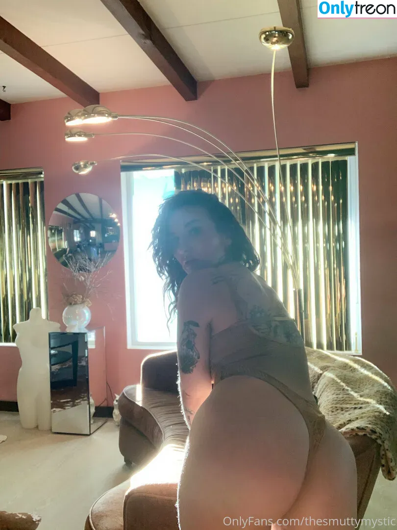 thesmuttymystic nude photo #0044 (thesmuttymystic)