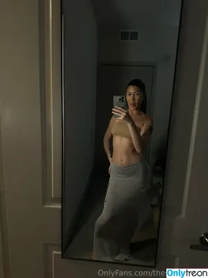  nude photo #0005