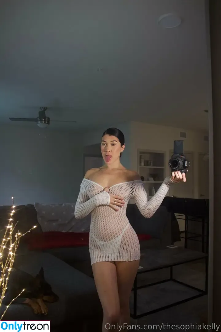 thesophiakelly nude photo #0025 (thesophiakelly)
