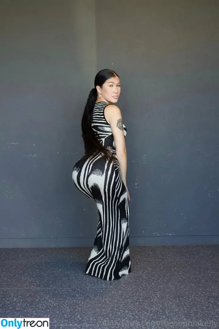 thesophiakelly nude photo #0030 (thesophiakelly)