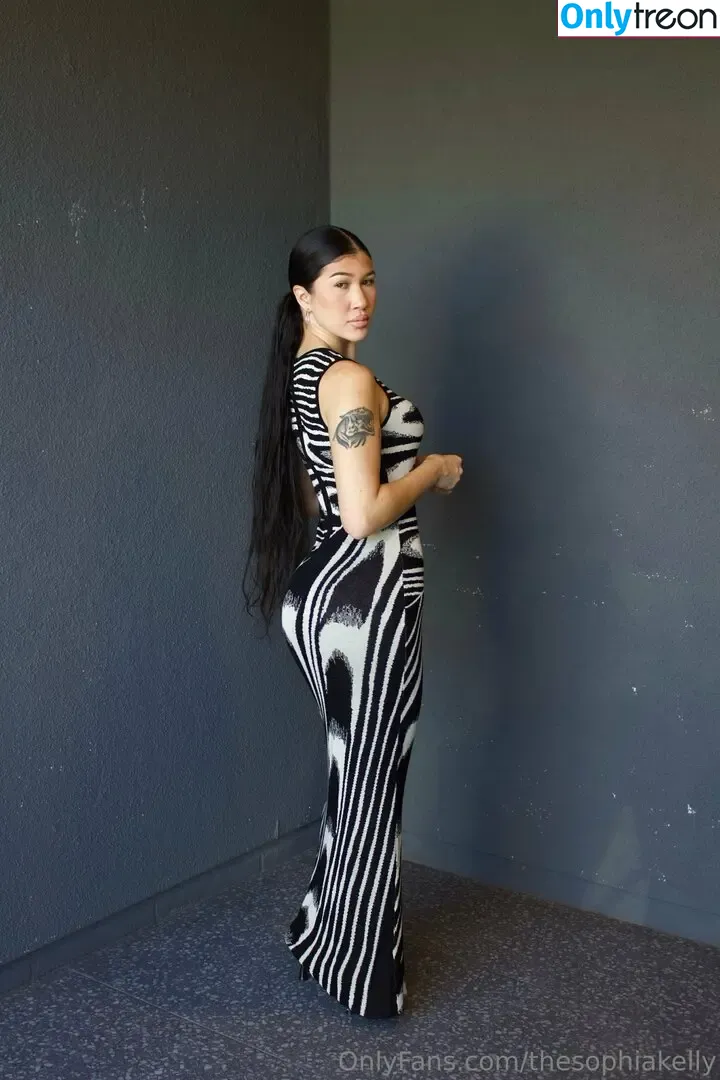 thesophiakelly nude photo #0031 (thesophiakelly)