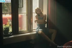 thestrawberrybutcher / SuzieSon / charlieisomething / mymotherfvckedmickjagger nude photo #0127