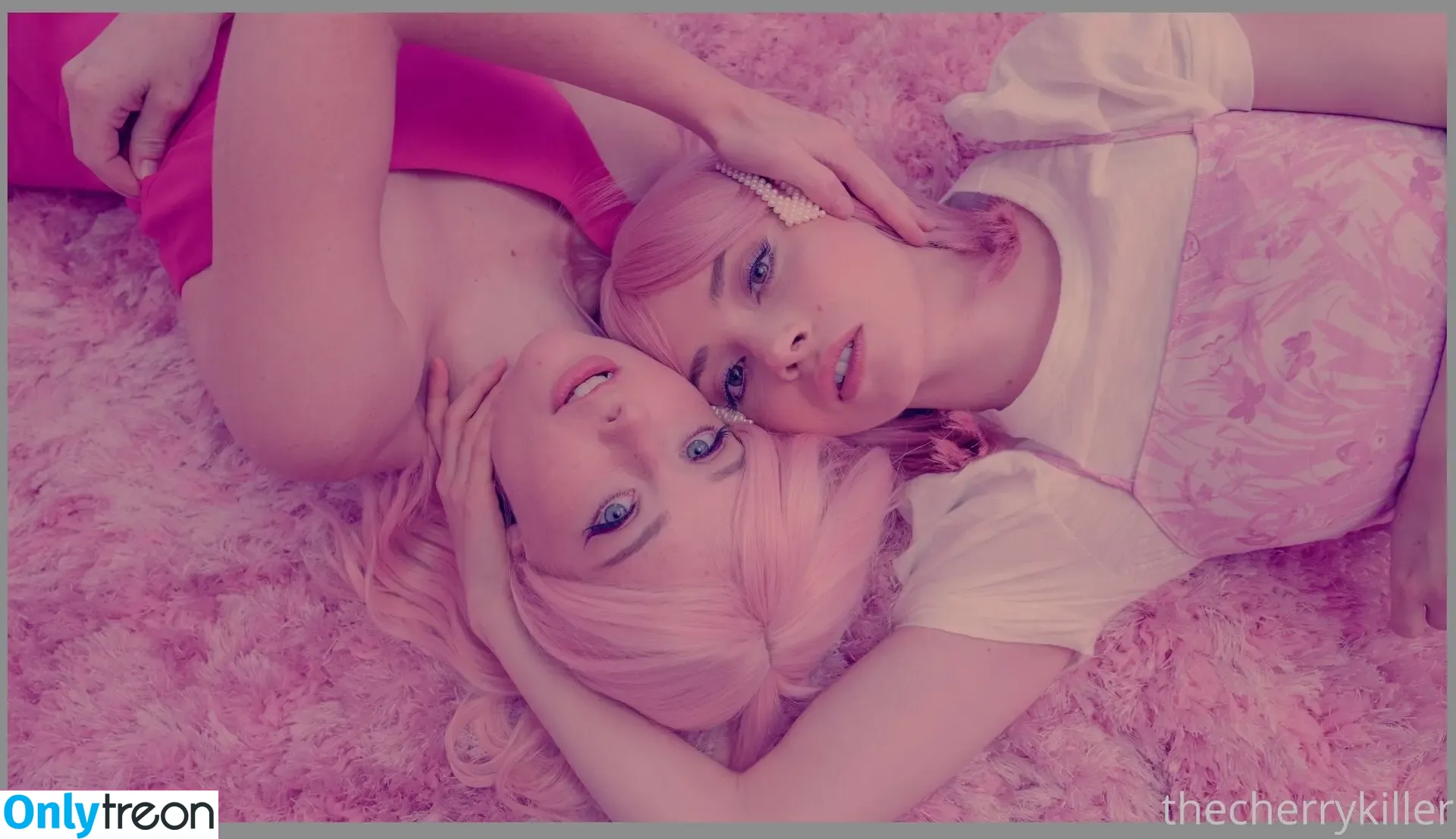 thestrawberrybutcher nude photo #0124 (SuzieSon / charlieisomething / mymotherfvckedmickjagger)