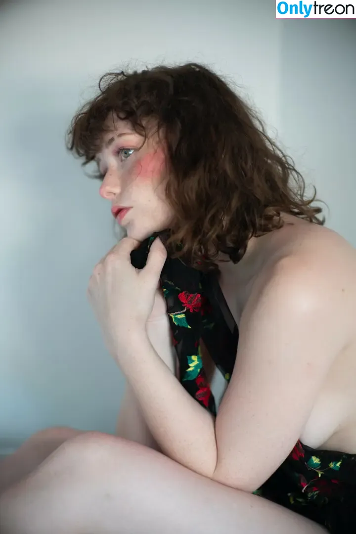thestrawberrybutcher nude photo #0181 (SuzieSon / charlieisomething / mymotherfvckedmickjagger)