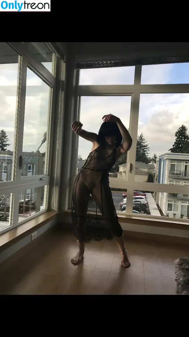 thestrawberrybutcher nude photo #0326 (SuzieSon / charlieisomething / mymotherfvckedmickjagger)