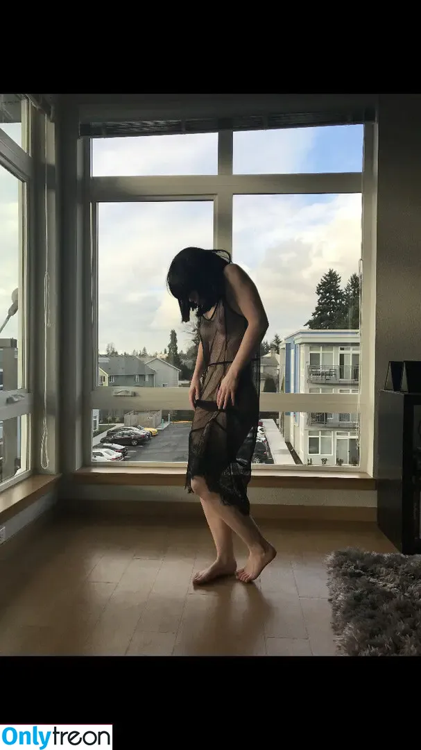 thestrawberrybutcher nude photo #0353 (SuzieSon / charlieisomething / mymotherfvckedmickjagger)