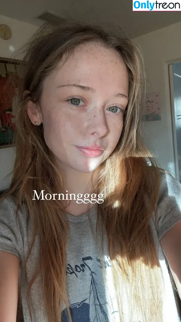 thestrawberrybutcher nude photo #0366 (SuzieSon / charlieisomething / mymotherfvckedmickjagger)