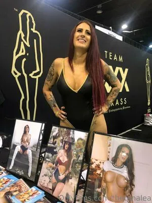 thetanalea / thereturnoftanalea nude photo #0094