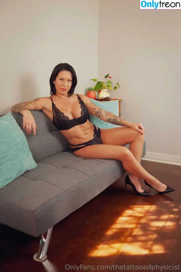 thetattooedphysicist голая photo #0076 (thetattooedphysicist)