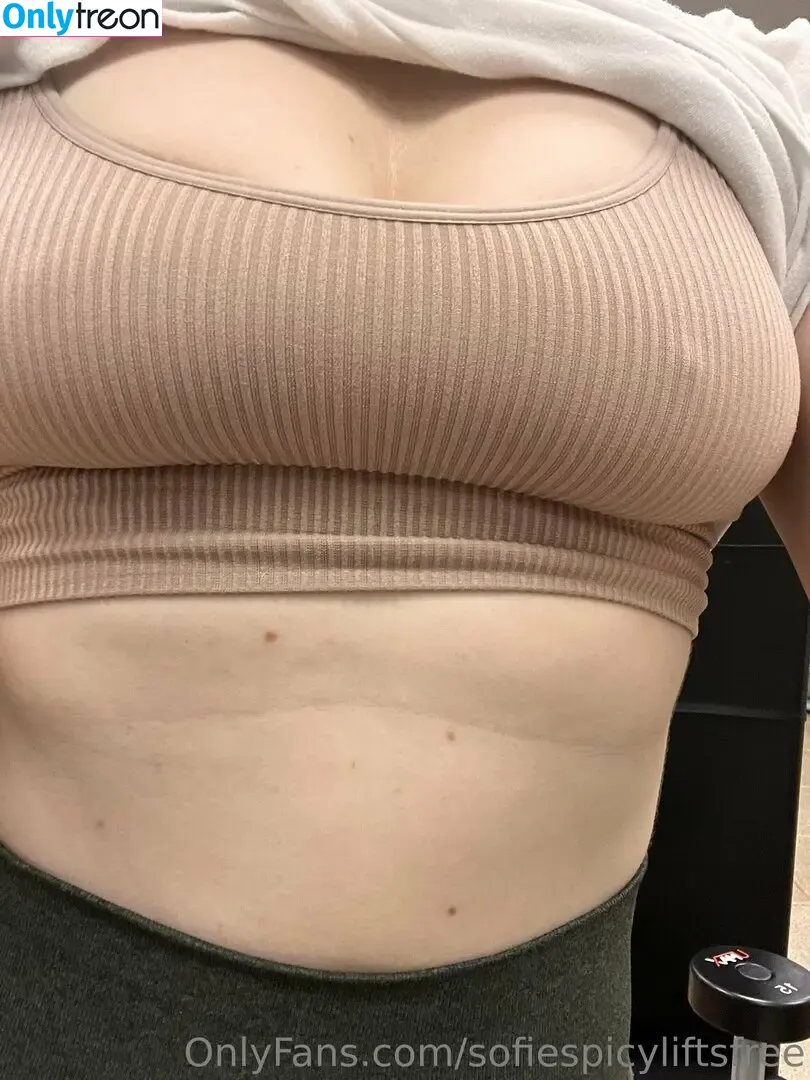 thetoplesstrainer nude photo #0054 (trainedbytopping)