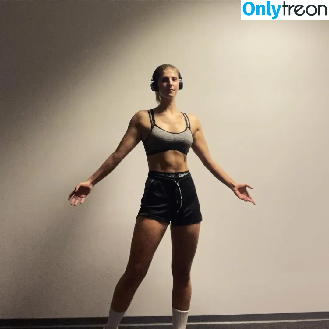 TheVirleen голая photo #0008 (TheVirleen)