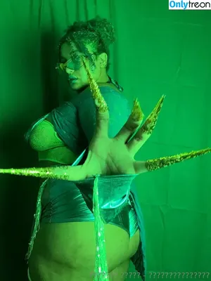 thevixxxenx / thevixensworld nude photo #0003