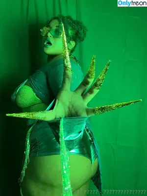 thevixxxenx / thevixensworld nude photo #0005