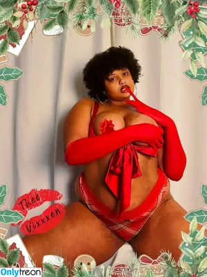 thevixxxenx / thevixensworld nude photo #0013