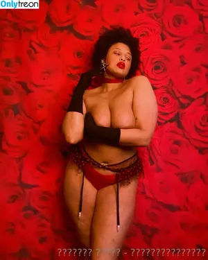 thevixxxenx / thevixensworld nude photo #0038