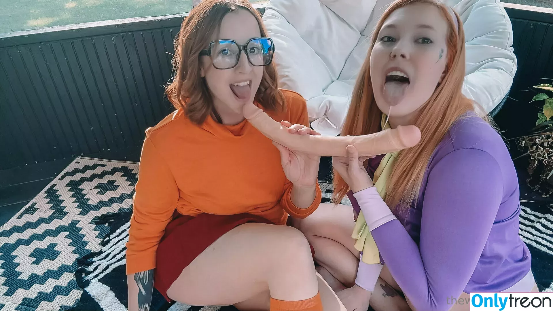 thewhitakersisters голая photo #0148 (thewhitakersisters)