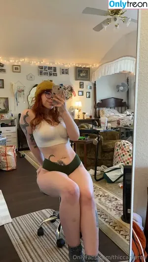 thiccameron nude photo #0524