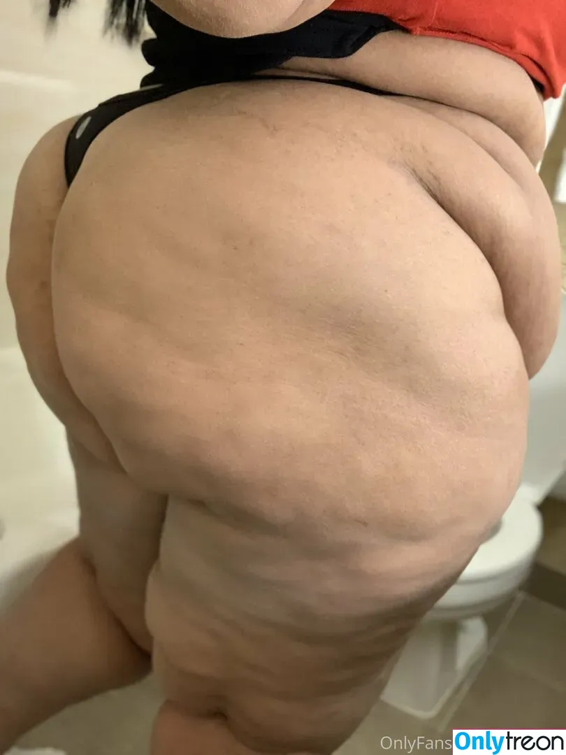 thiccflixx nude photo #0011 (_thiccflix_)