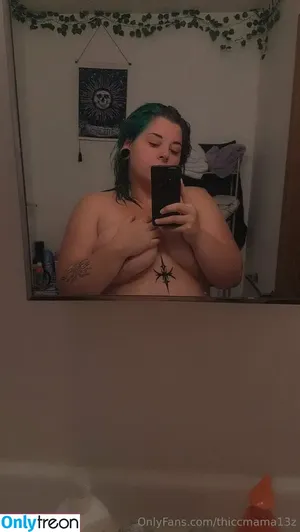 thiccmama13z / jez132219 nude photo #0099