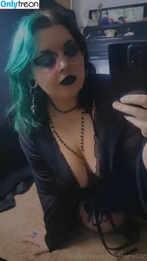 thiccmama13z / jez132219 nude photo #0103