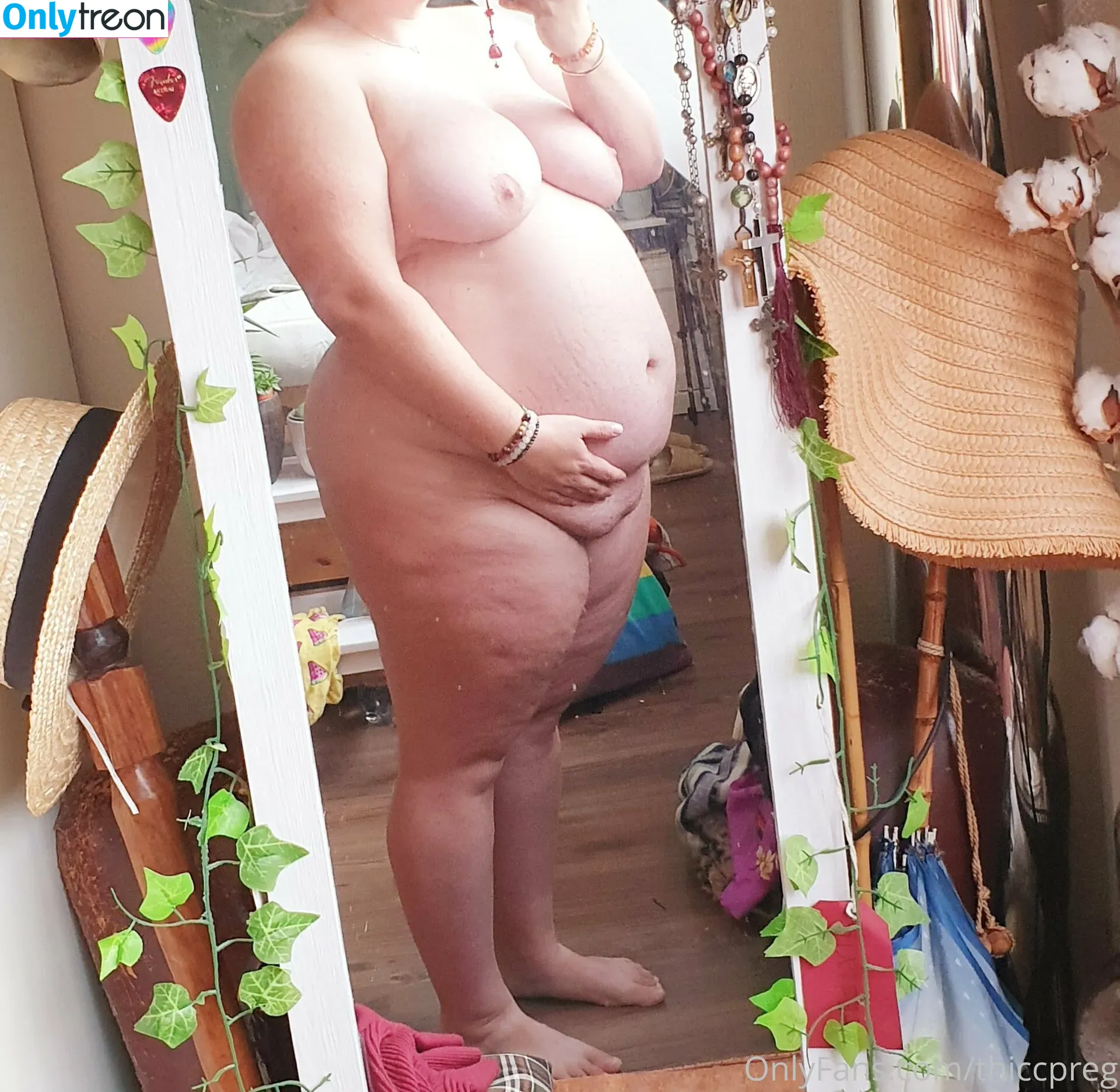 thiccpreg голая photo #0027 (thiccpreg)