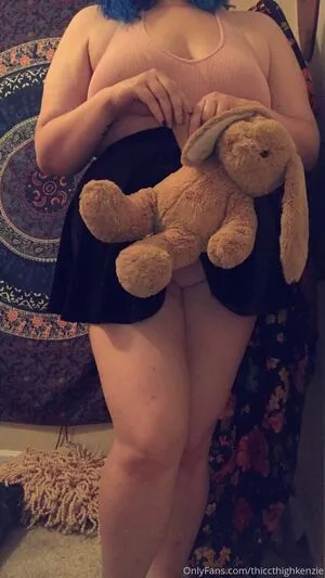thiccthighkenzie / kducketts__ nude photo #0076