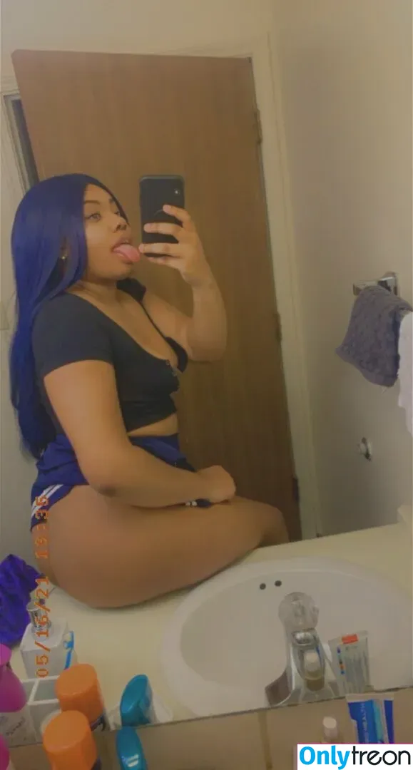 thiccxms nude photo #0032 (thiccxms__)