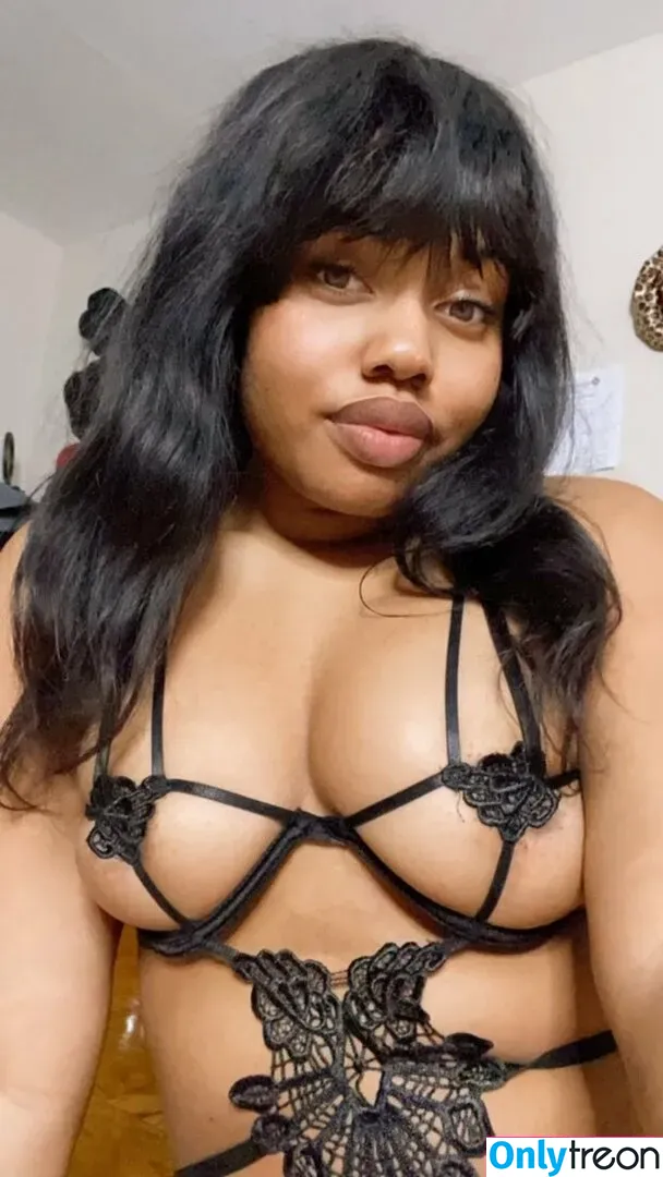 thiccxms nude photo #0227 (thiccxms__)