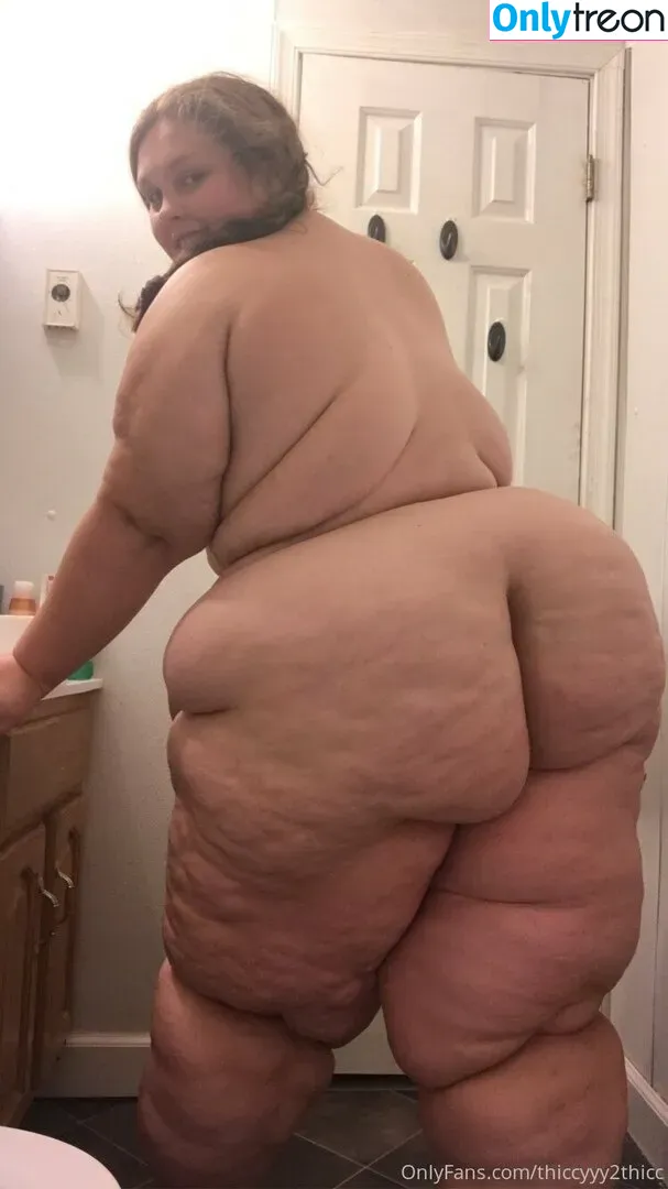 thiccyyy2thicc голая photo #0107 (thicccatthicc)